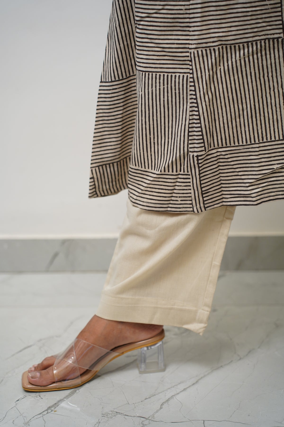 Black Grid Stripe Kurta Set