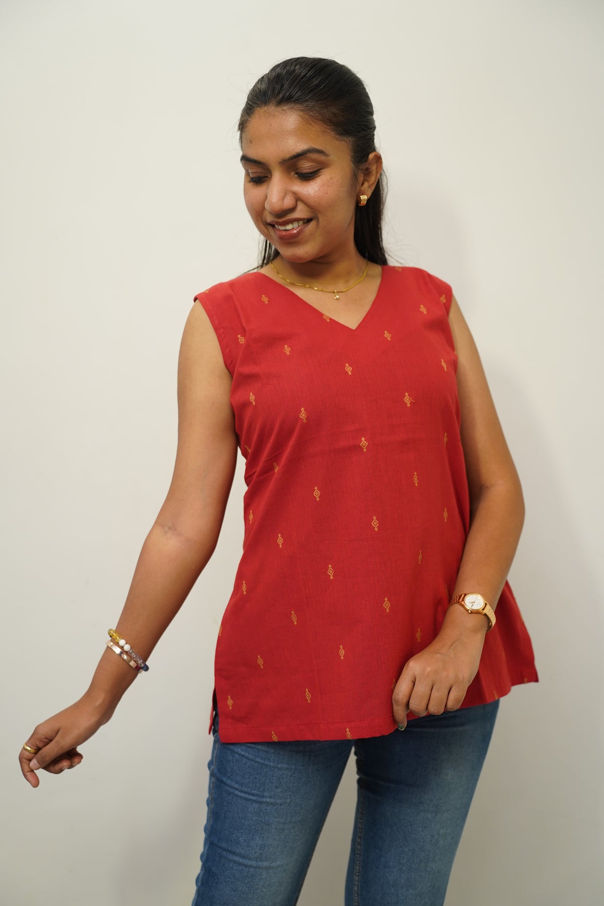 Ruby Buti Short Kurti