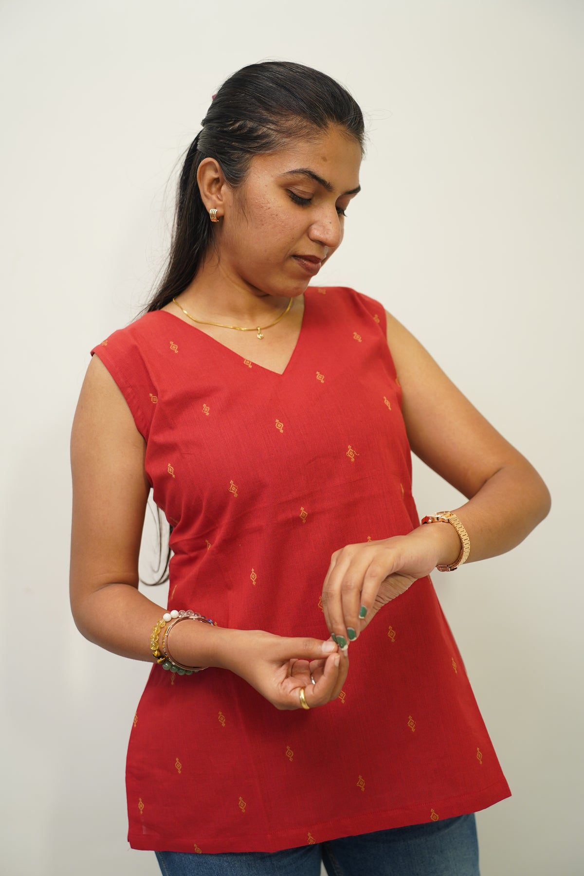 Ruby Buti Short Kurti