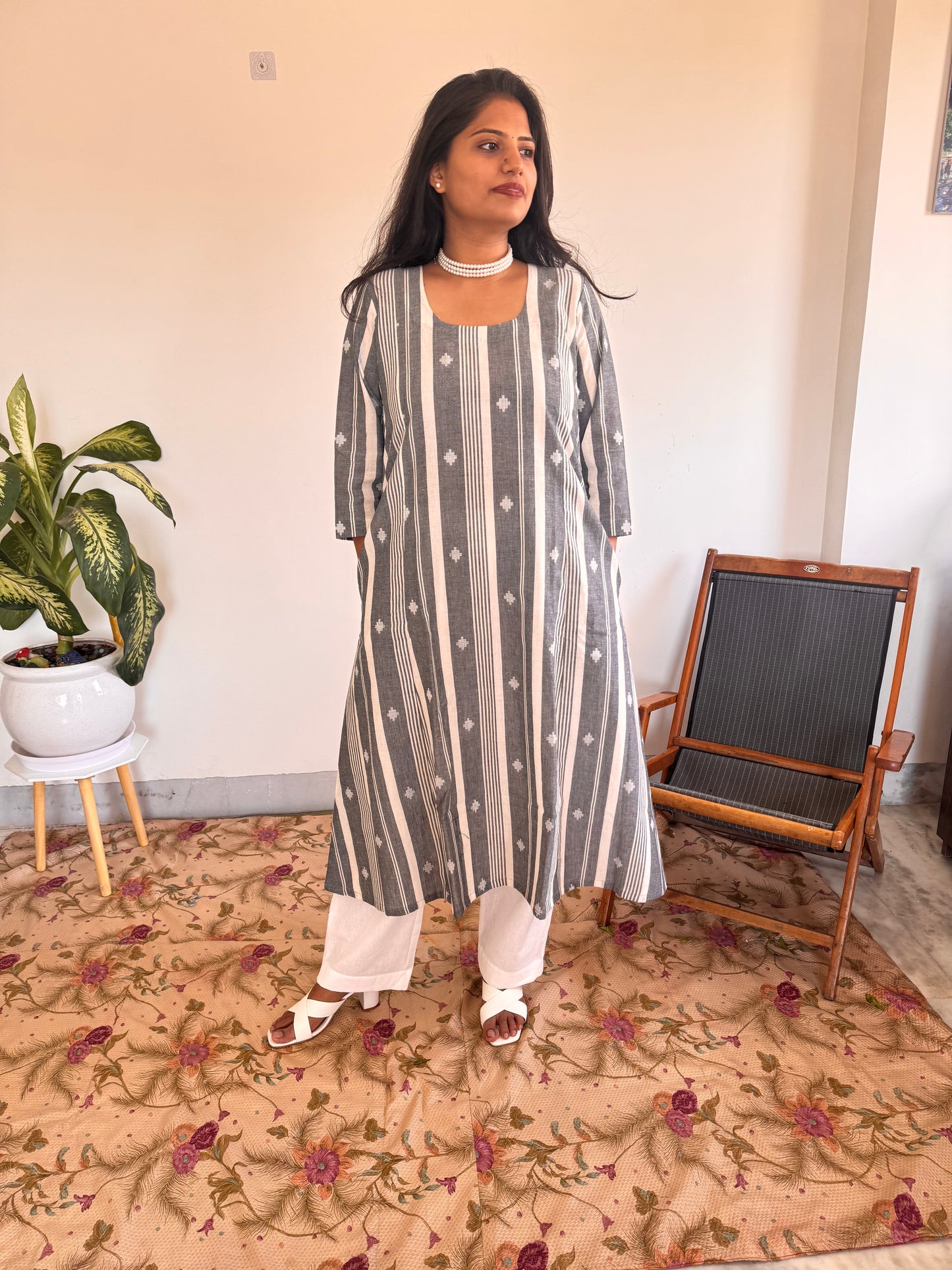 Grey Stripe Buti Kurta