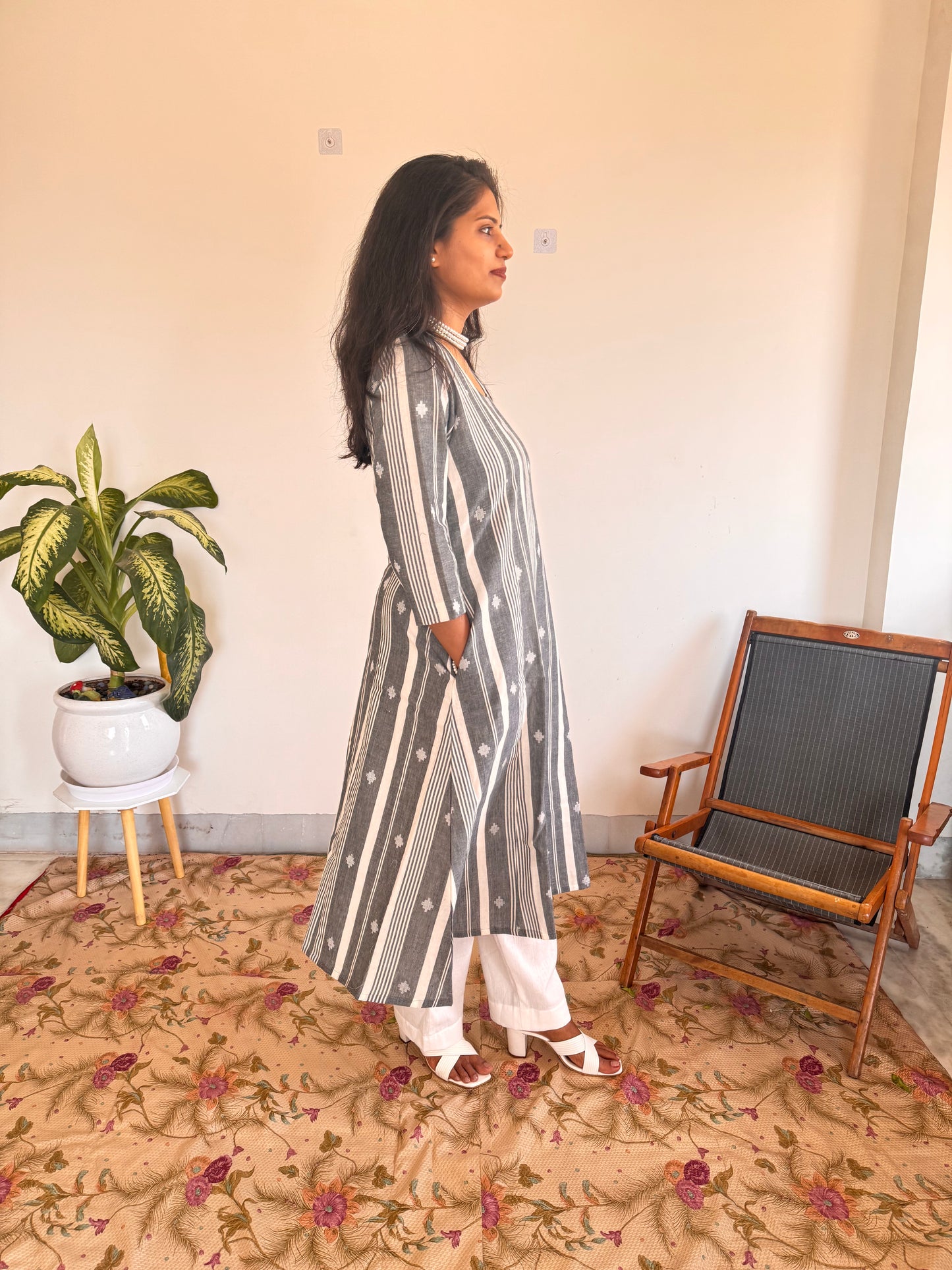 Grey Stripe Buti Kurta