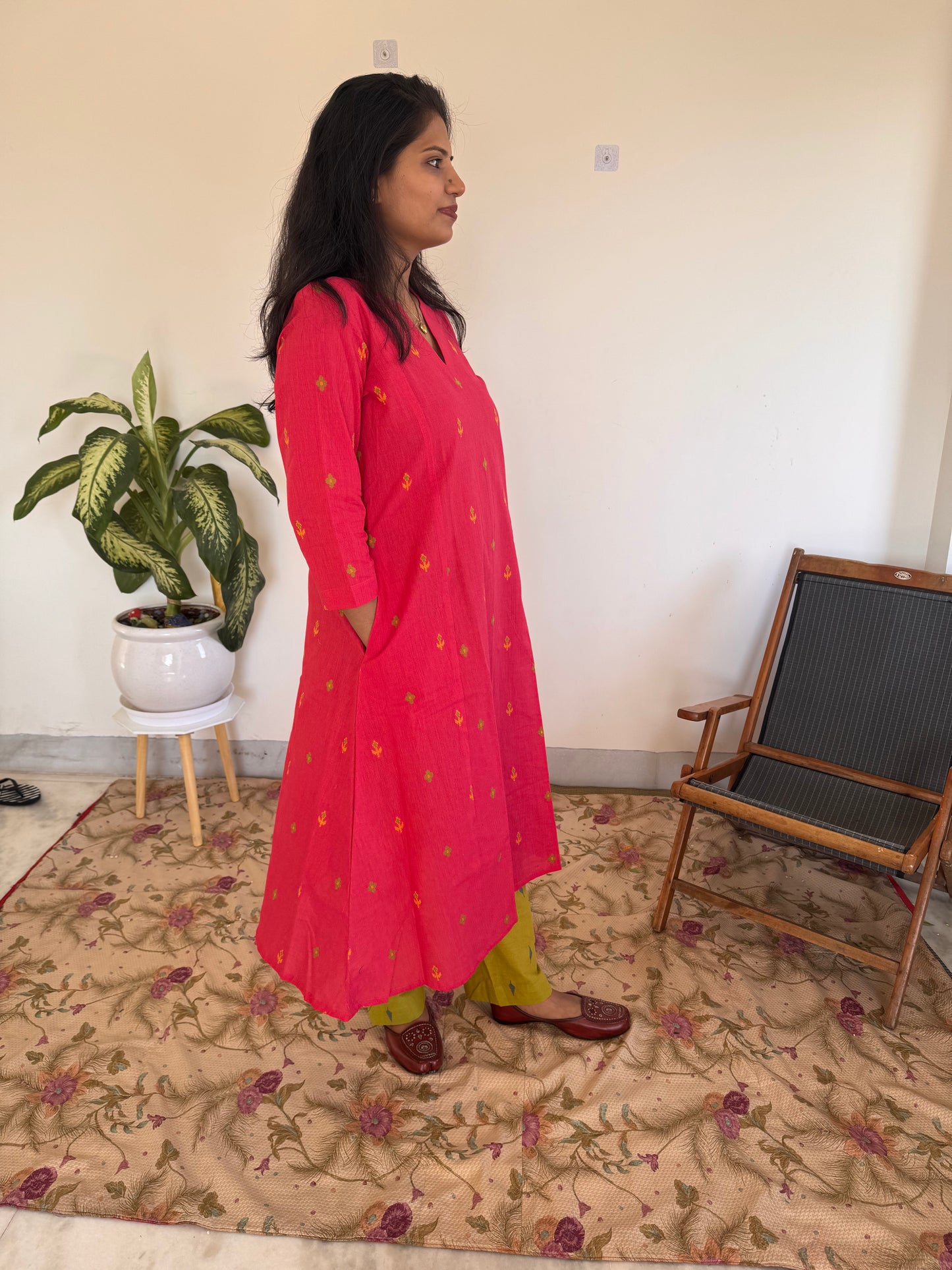 Crimson Buti Kurta Set