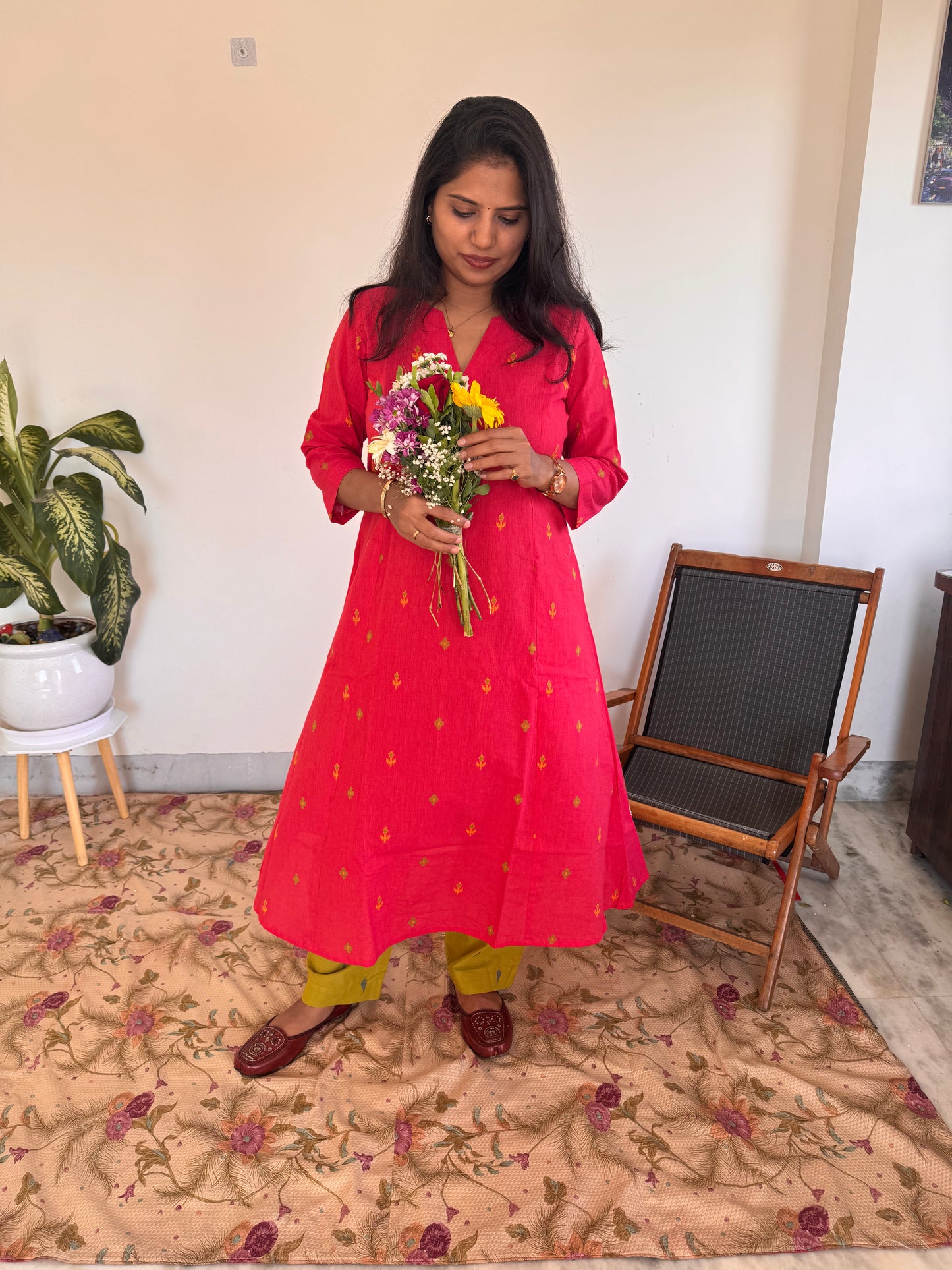Crimson Buti Kurta Set