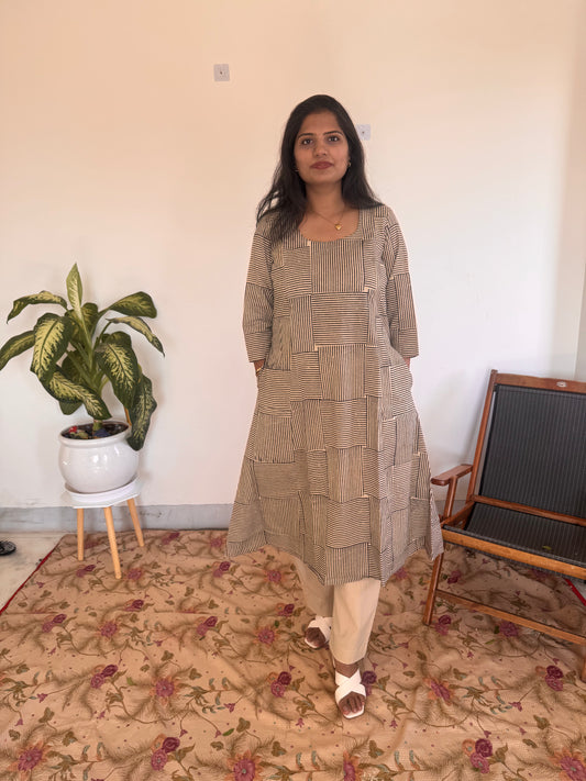 Black Grid Stripe Kurta Set